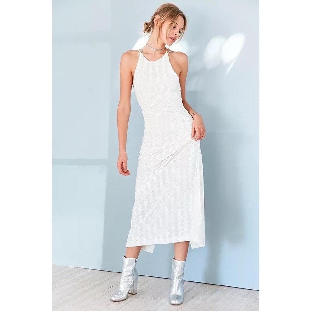 Silence + Noise White Textured Midi Dress – XS